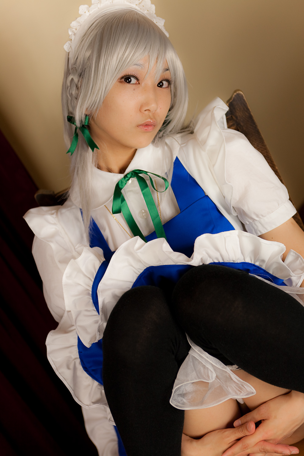 cosplay美女套图 c77 Sakuya Izayoi　白丝假发扮相(1)